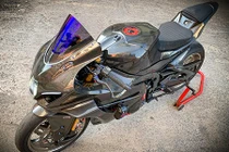 Suzuki GSX-R1000 độ áo carbon nửa tỷ ở Sài Gòn