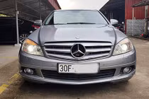 Xe sang Mercedes C200 cũ chỉ 400 triệu đồng ở Hà Nội