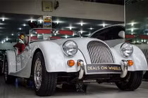 Siêu phẩm Morgan Plus 4 "hàng hiếm" xuất hiện tại Sài Gòn