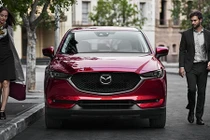 "Soi" Mazda CX-5 2019 bản cao cấp giá hơn 1 tỷ đồng