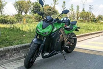 Xe máy điện Trung Quốc "nhái" trắng trợn Kawasaki Z1000