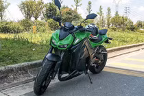 Xe máy điện Trung Quốc "nhái" trắng trợn Kawasaki Z1000