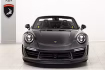 Dân chơi Nga dát vàng lên siêu xe Porsche 911 Turbo S 