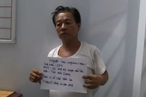 Bắt quả tang hàng chục quý bà đang say sưa 'sát phạt' ở Bình Dương