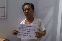 Bắt quả tang hàng chục quý bà đang say sưa 'sát phạt' ở Bình Dương