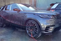 Range Rover Velar đặc biệt giá 6,8 tỷ về Việt Nam 