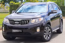 Chi tiết Kia Sorento mới giá dưới 800 triệu tại VN