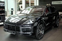Porsche Cayenne Turbo mới hơn 9 tỷ đồng tại Việt Nam