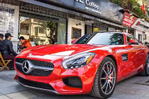 Mercedes-AMG GTS 9,15 tỷ “xông đất” Hà Nội