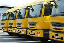 Fuso Fighter FJ 24 giá 1,2 tỷ gia nhập DHL Supply Chain 