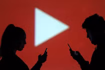 Quảng cáo video bẩn trên YouTube, DN nói gì?