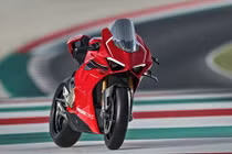 Về Việt Nam, Ducati Panigale V4R sẽ có giá hơn 2 tỷ đồng