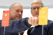 "Cha đẻ" thiết kế iPhone rời Apple sau 30 năm cống hiến