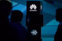 Nhiều công ty công nghệ Mỹ vẫn "đi đêm" với Huawei 