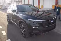 Chưa nhận xe Vinfast Lux SA 2.0 đã rao bán 1,6 tỷ 