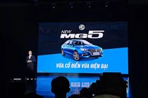 Cận cảnh MG5 MT chỉ 399 triệu tại Việt Nam, rẻ hơn Hyundai Grand i10