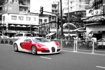 Bugatti Veyron duy nhất Việt Nam “lại” bất ngờ lăn bánh