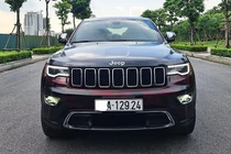 Jeep Grand Cherokee chạy 3 năm, "bay" gần 2 tỷ đồng
