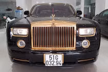 Rolls-Royce Phantom mạ vàng lỗ 15 tỷ sau 5 năm ở Việt Nam