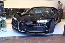 Siêu xe Bugatti Chiron trị giá 60 tỷ đến Monaco