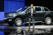 Ford Ranger mới có giá từ 320 triệu đồng tại Thái Lan