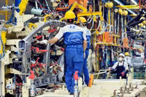 Chưa giảm thuế, hàng loạt ôtô trong nước đã giảm giá