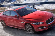 Jaguar XE 2017 trình làng, chốt giá từ 1 tỷ đồng