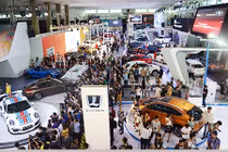 Cả trăm xe nhập khẩu đến tay người Việt sau VIMS 2015