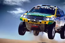 Những chiếc xe ôtô địa hình bay mà không cần cánh