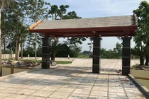 Tiếp tục đập bỏ “biệt phủ” 5.000m2 không phép của đại úy công an