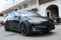 Chi tiết xe điện Tesla Model X P100D hơn 8 tỷ tại SG