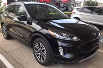 Ford Escape 2020 chính hãng đã có mặt tại Việt Nam