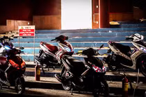 Dàn xế nổ tay ga Air Blade phối đèn, tem đấu “cực độc” 