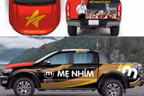 Hồng Đăng "thay áo" Ford Ranger cổ vũ đội tuyển Việt Nam