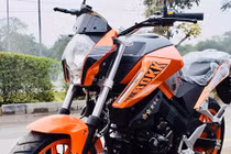 Xe máy Trung Quốc "nhái" KTM Duke giá 47,5 triệu đồng