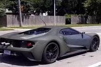 Ford GT 2017 bất ngờ lộ diện “bằng xương bằng thịt”