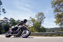 Yamaha XJR1300 “đẹp, độc, lạ” với phong cách Cafe Racer
