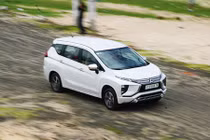 Cầm lái Mitsubishi Xpander giá từ 550 triệu tại Việt Nam