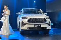 Cận cảnh Toyota Innova 2023 từ 662 triệu đồng, chờ ngày về Việt Nam