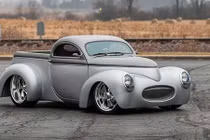 Ngắm xe bán tải độ Willys 1941 động cơ V8 siêu đáng yêu 