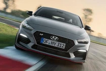 Xe gia đình Hyundai i30 Fastback N 2019 có gì hot?