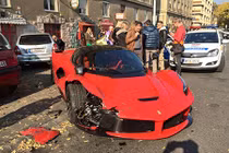 Chiếc Hypercar LaFerrari thứ 4 “tử nạn” tại Budapest