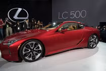 Chi tiết coupe hạng sang Lexus LC500 phiên bản 2016