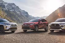 Toyota RAV4 2019 "chốt giá" từ 595 triệu đồng tại Mỹ 