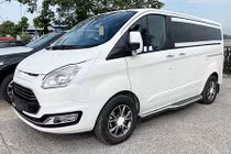 Cận cảnh Ford Tourneo từ 1 tỷ đồng tại Việt Nam