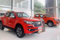 Xe ôtô xuống giá, lệ phí trước bạ giảm 50% “nhờ” COVID-19?