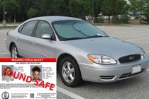 Bé gái 12 tuổi lấy trộm Ford Taurus của bố đi gặp bạn trên mạng