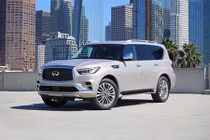 SUV hạng sang Infiniti QX80 2018 "chốt giá" gần 1,5 tỷ đồng