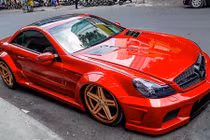 Xe thể thao tiền tỷ Mercedes SL55 "đỏ rực" tại Sài Gòn