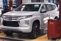 Mitsubishi Pajero Sport 2020 mới "lộ hàng" trước ngày ra mắt